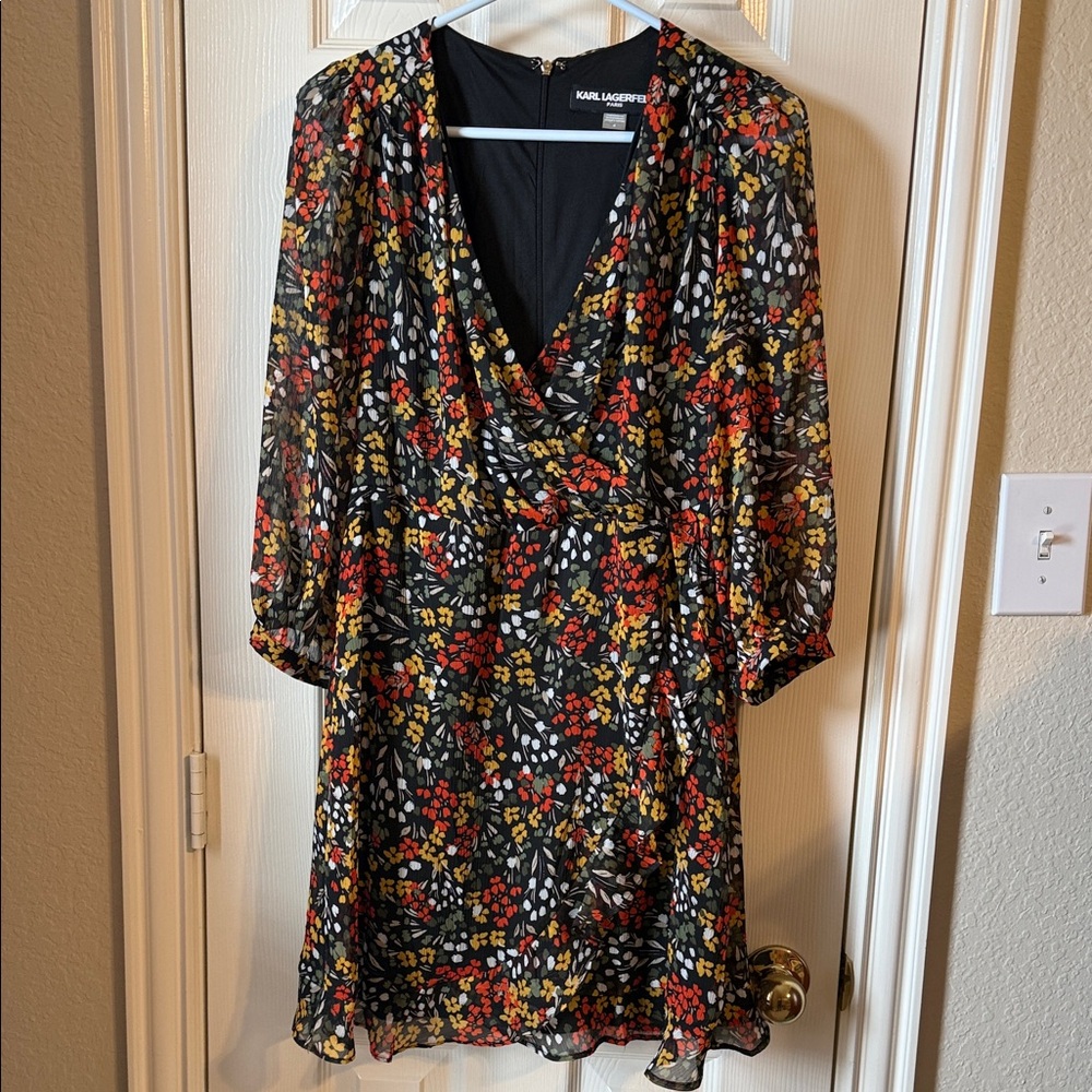 Karl Lagerfeld Black and Red Floral Long Sleeve Dress with black lining Size 4